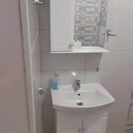 Twoo Rooms Apartment 8 *